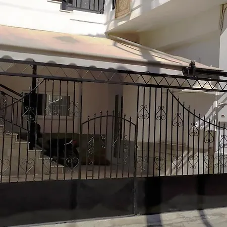 Apartment House Near The 1 Chania (Crete)