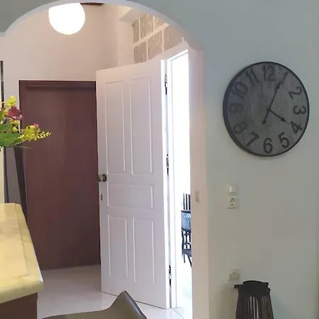 House Near The 1 Apartment Chania (Crete)
